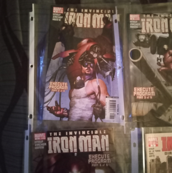 Comic Books - Picture 4 of 5